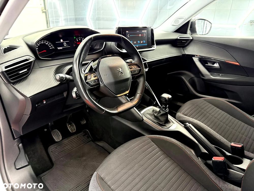 Peugeot 2008 PureTech 100 Style - 28