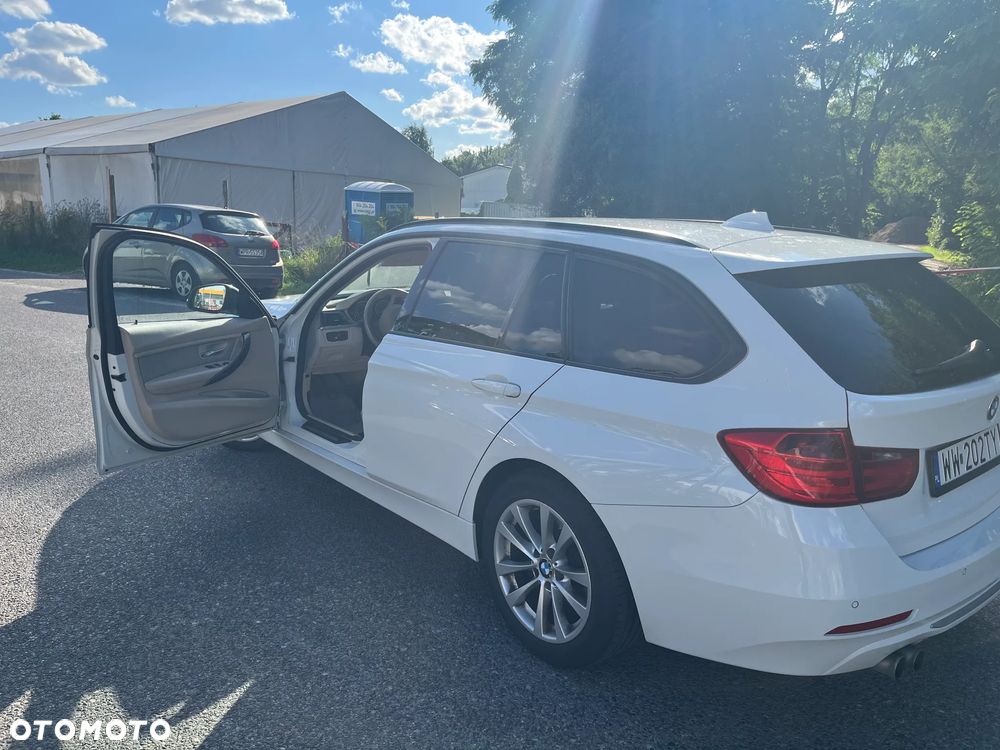 BMW Seria 3 328i Modern Line - 6
