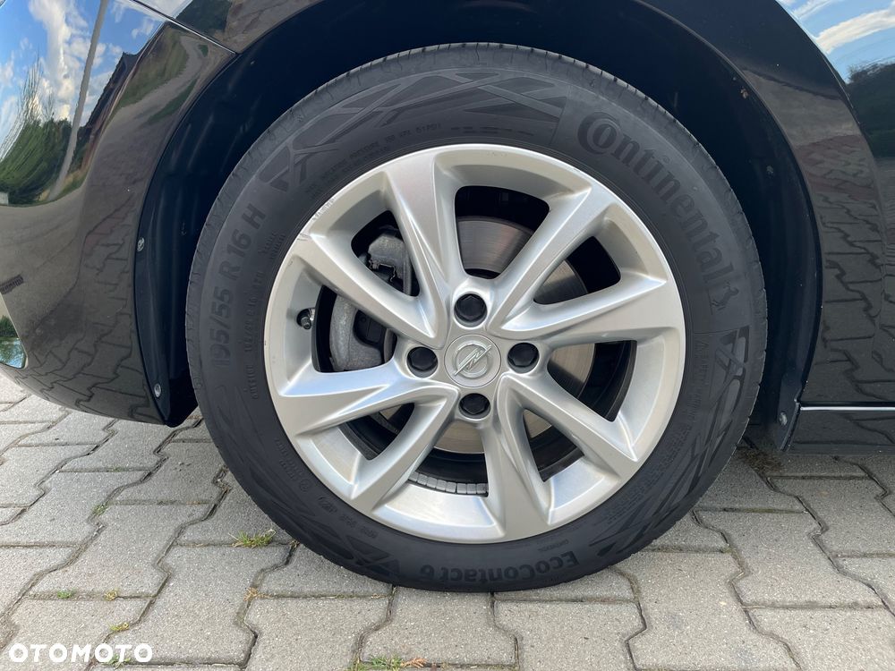 Opel Corsa 1.2 Elegance S&S - 24