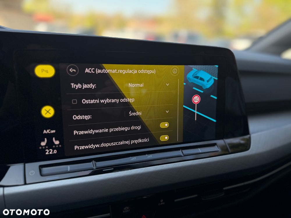 Volkswagen Golf Variant 2.0 TDI SCR DSG Life - 33