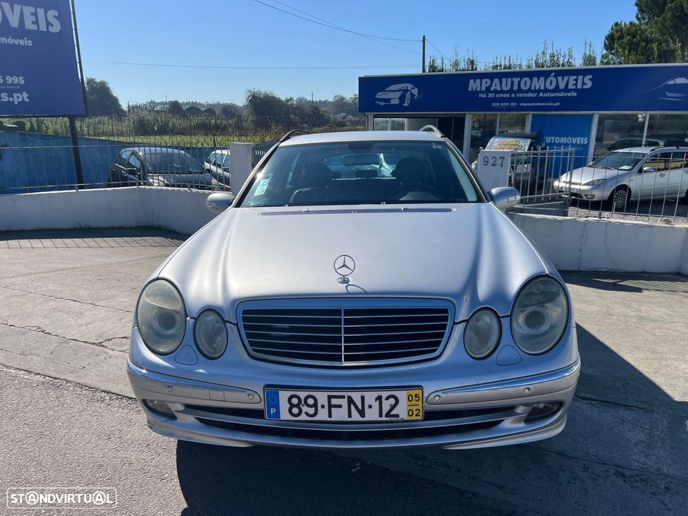 Mercedes-Benz E 220 CDi Avantgarde - 3