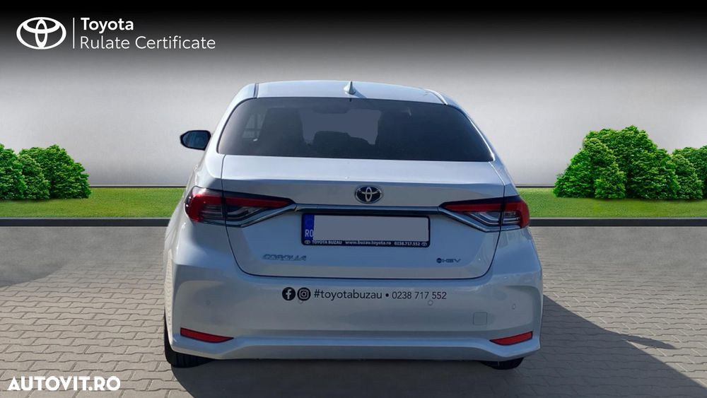 Toyota Corolla 1.8 HSD Dynamic - 5