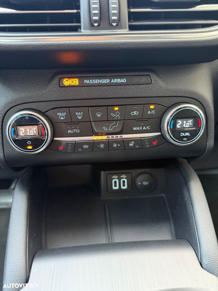 Ford Kuga 2.5 Duratec PHEV Titanium - 10