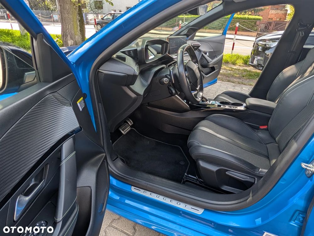Peugeot 208 PureTech 110 Stop & Start EAT6 Signature - 20