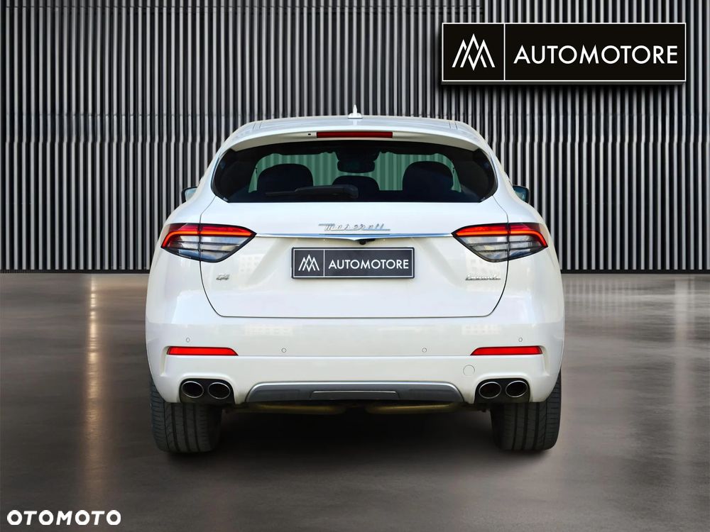 Maserati Levante Q4 - 7