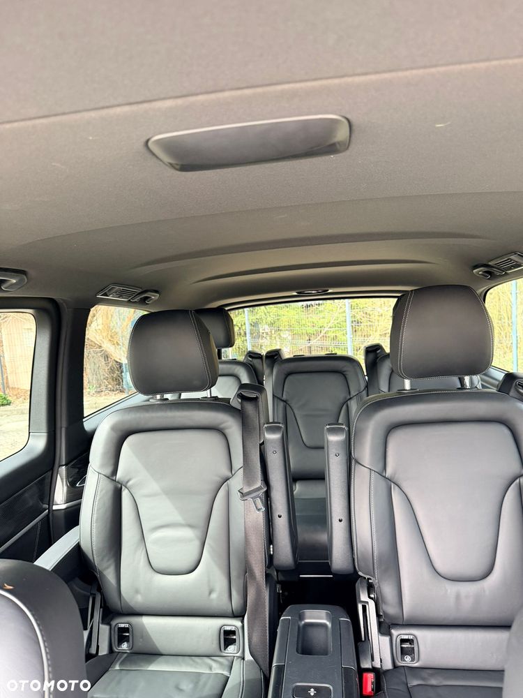 Mercedes-Benz Klasa V 300 d 4-Matic Avantgarde 9G-Tronic - 19