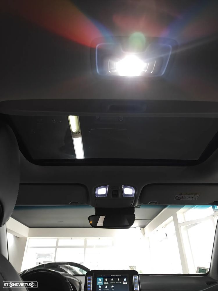 Hyundai Kauai Premium - 38