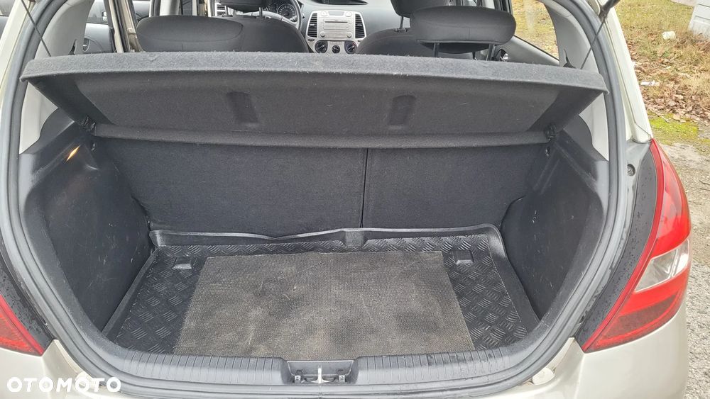 Hyundai i20 1.2 Classic - 9