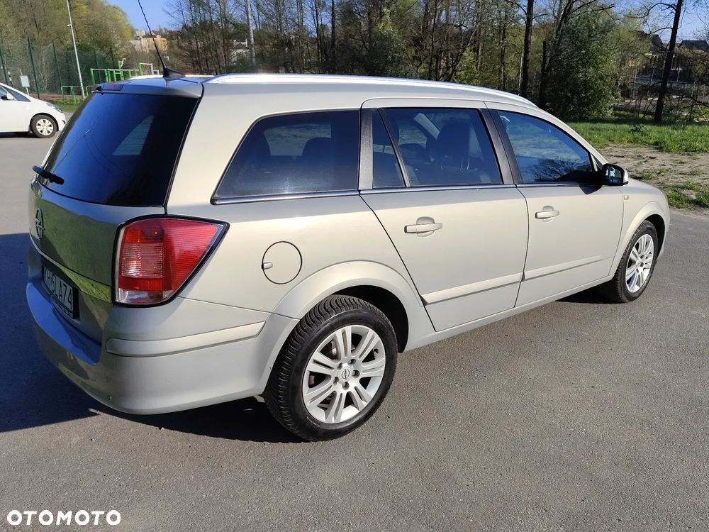 Opel Astra 1.7 CDTI DPF Cosmo - 6