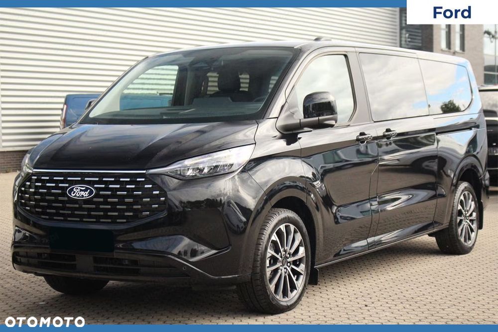 Ford Tourneo Custom - 4