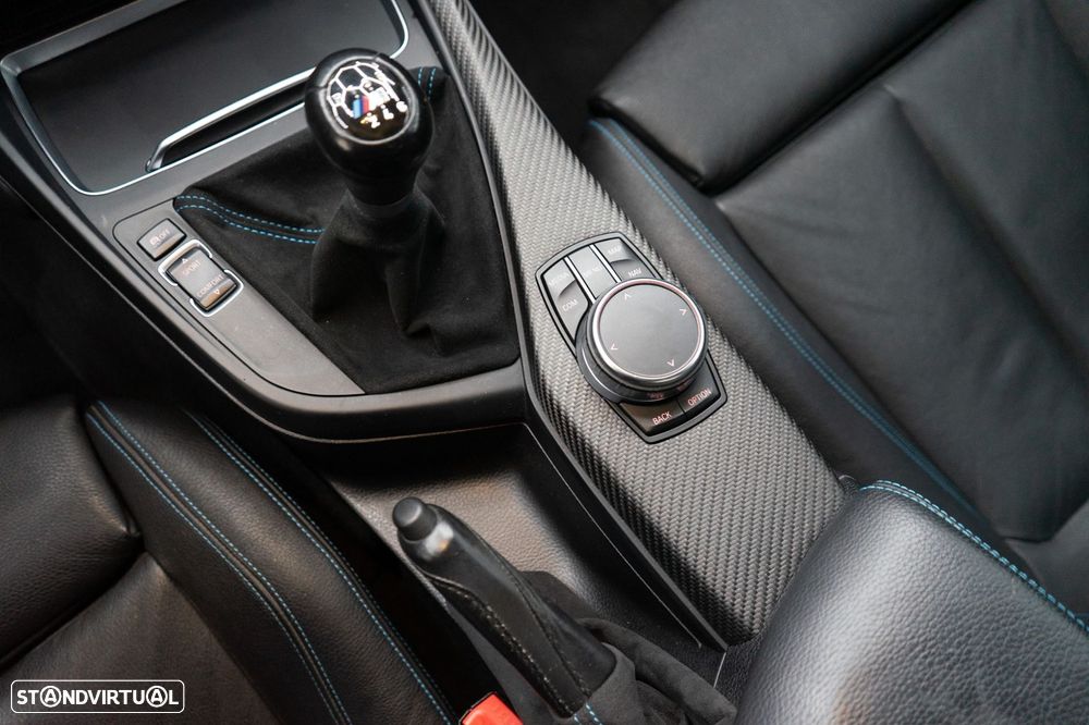 BMW M2 - 32