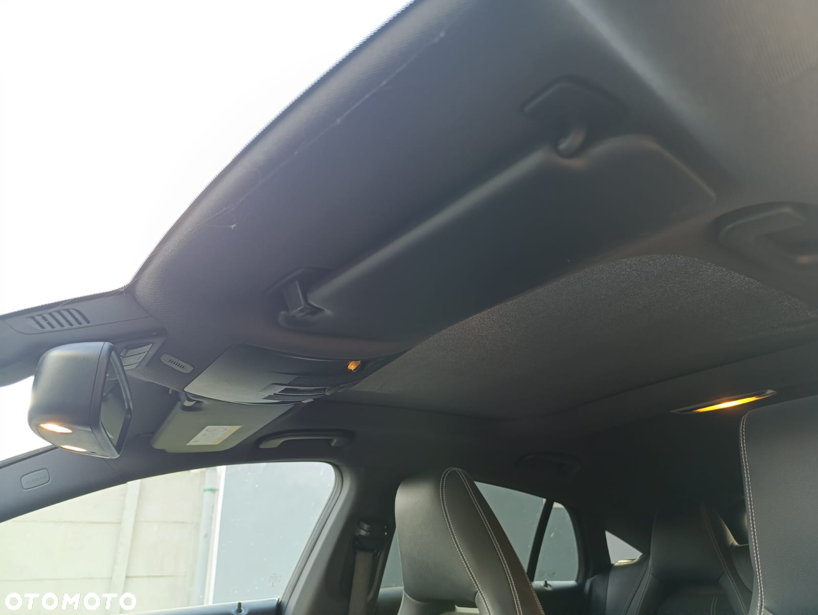 Mercedes-Benz CLA 180 - 6