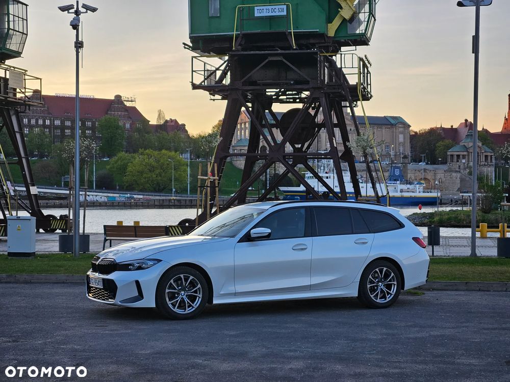 BMW Seria 3 320d Sport Line Shadow - 11