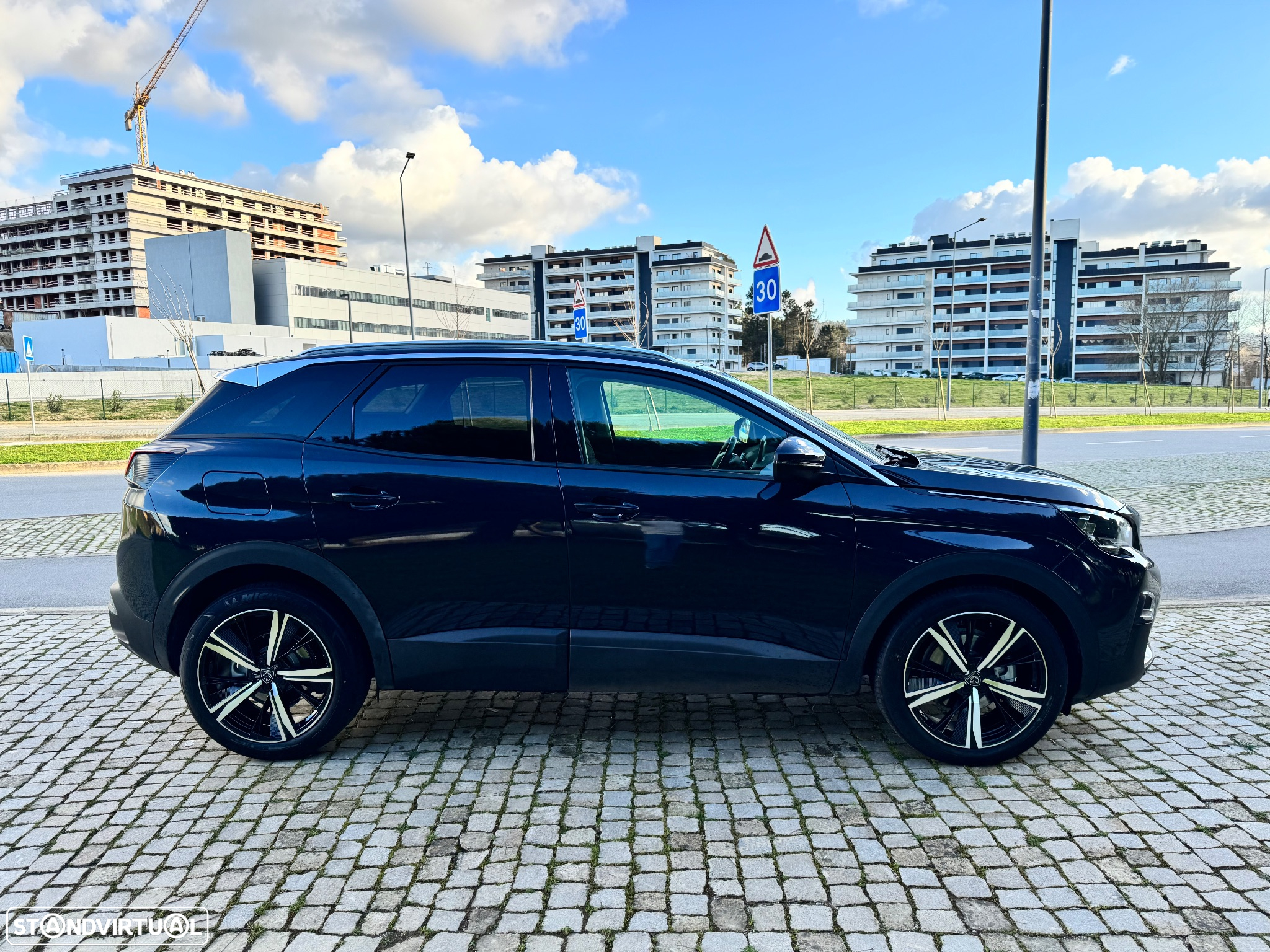 Peugeot 3008 1.5 BlueHDi Active - 39