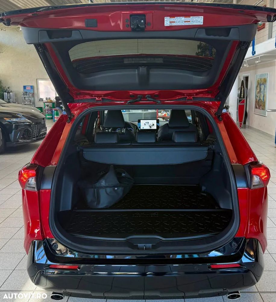 Toyota RAV4 Plug-in-Hybrid - 6