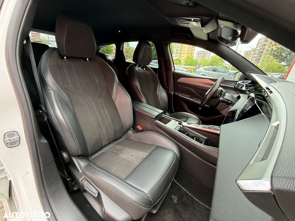 Peugeot 308 225 e-EAT8 GT Pack - 12