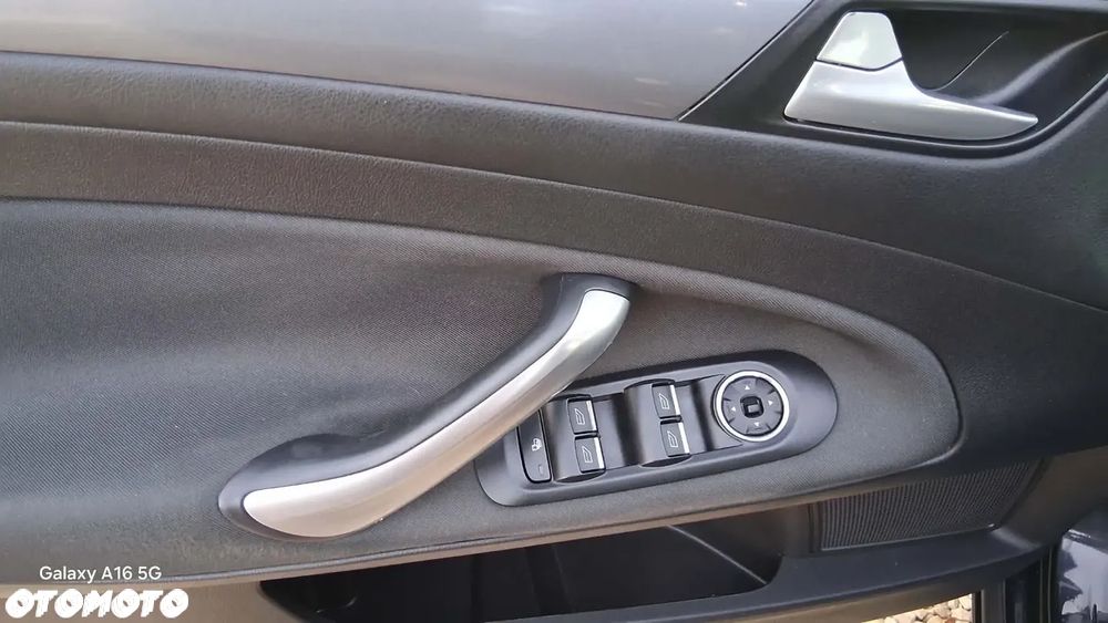 Ford Mondeo 2.0 FF Titanium - 20