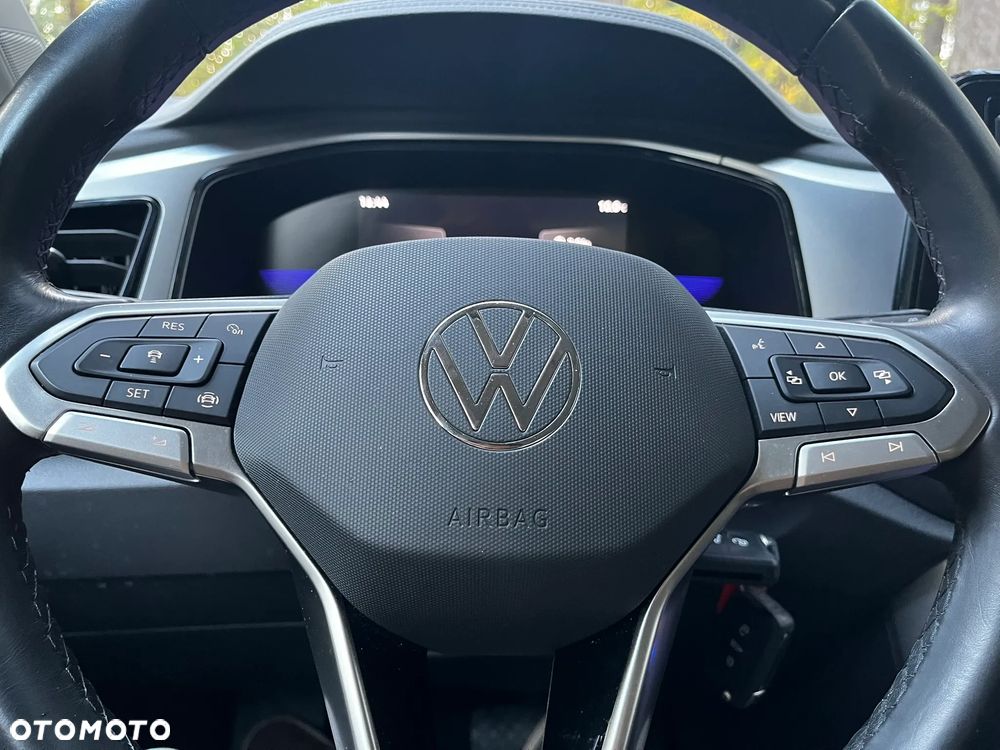 Volkswagen T-Roc 1.5 TSI Life DSG - 24