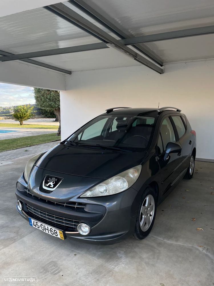 Peugeot 207 SW 1.4 Premium - 3