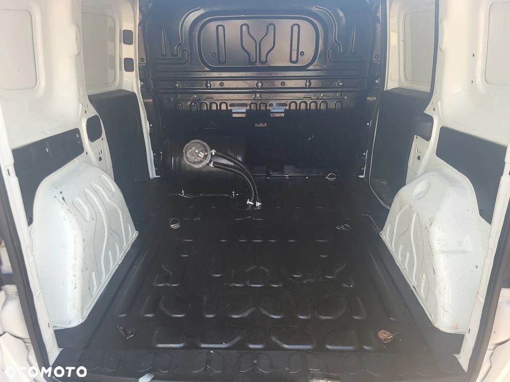 Fiat Doblo - 29