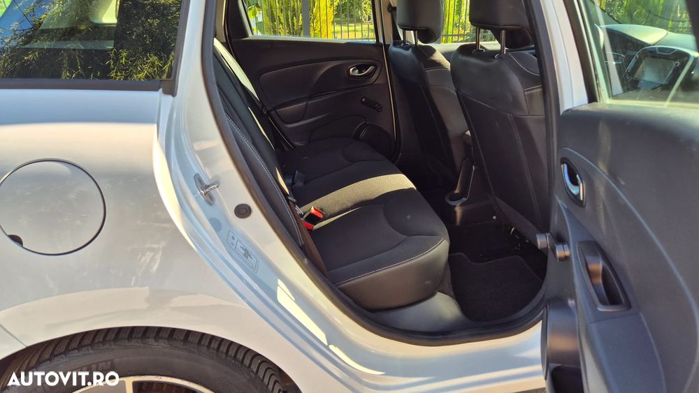 Renault Clio 1.5 dCi 90 Authentique - 14
