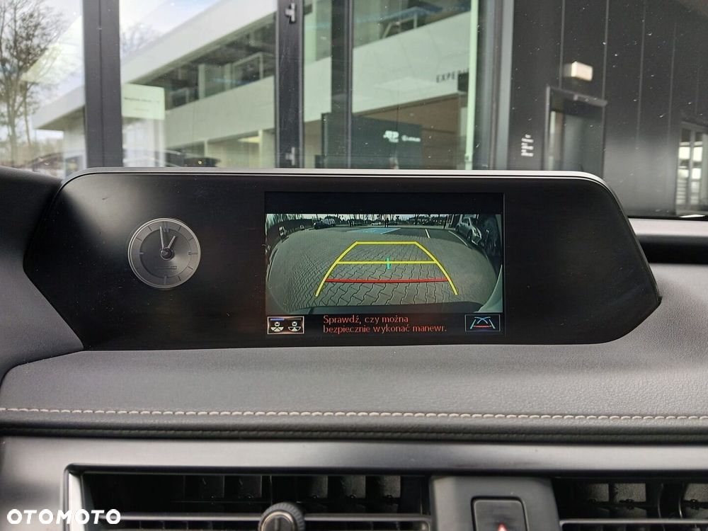 Lexus UX 250h GPF F Impression 2WD - 22