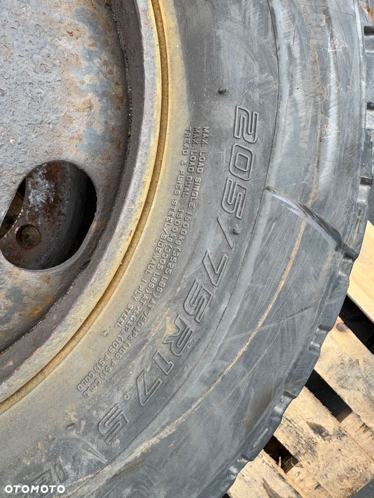 Kompletne koło, felga, opona Falken 205/75 R17,5 - 3