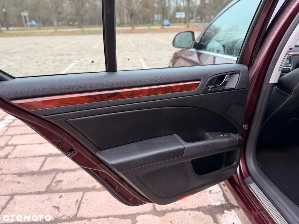 Skoda Superb 2.0 TDI PD Elegance - 16