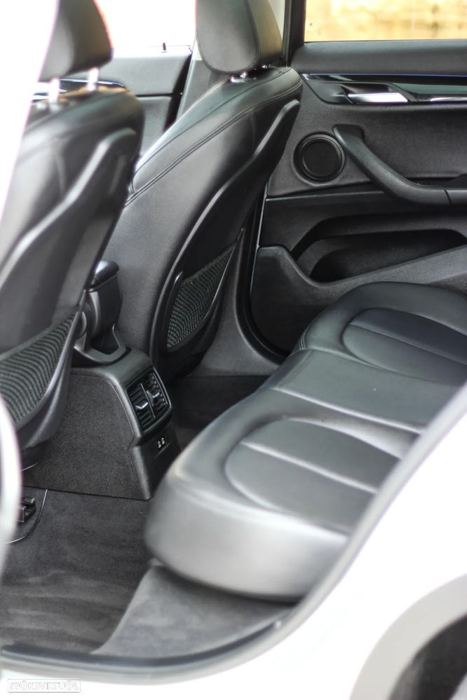 BMW X2 sDrive18d Aut. Advantage Plus - 21