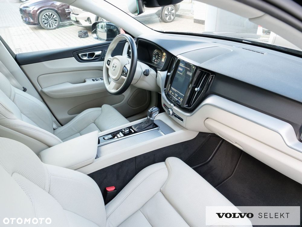 Volvo XC 60 - 29