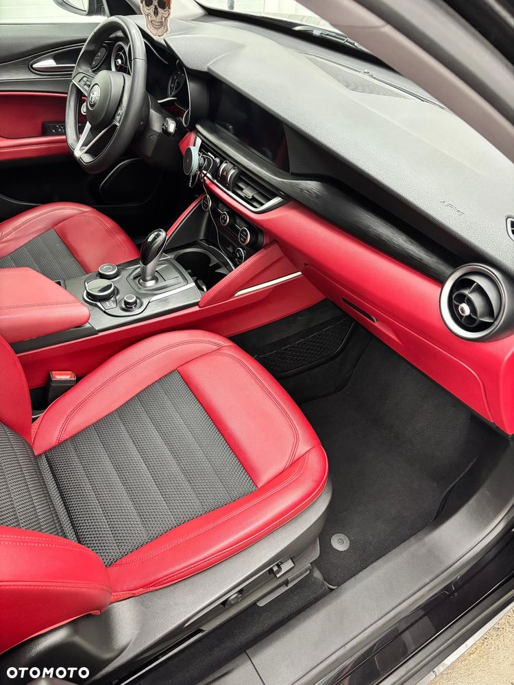 Alfa Romeo Stelvio 2.0 Turbo Super Q4 - 14