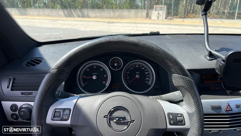 Opel Astra GTC 1.3 CDTi - 7