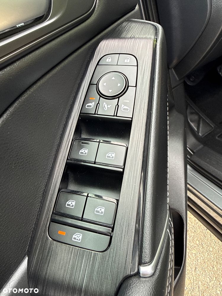 Nissan Qashqai 1.3 DIG-T MHEV Xtronic N-Connecta - 32