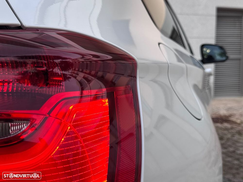 BMW 116 i Sport Line - 18