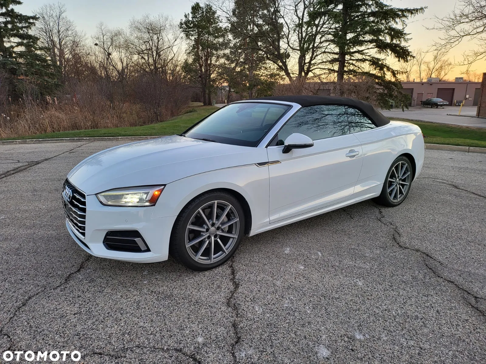 Audi A5 Cabrio 2.0 TFSI quattro S tronic design - 2