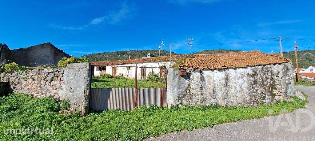 Casa de aldeia T3 em Alcobertas de 418,00 m2 - Grande imagem: 2/29