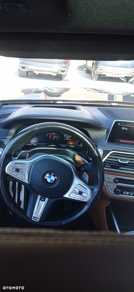 BMW Seria 7 750i xDrive - 7
