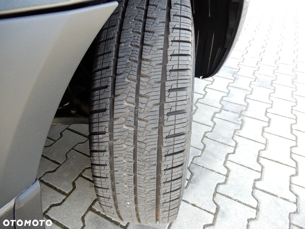 Mercedes-Benz Sprinter 319 CDI V6 3.0 CDI 190 KM Automat 7G-Tronic Auto-Sklep Food Truck Bar Smażalnia Izoterma Chłodnia Mrożnia Agregat Thermo King Zasilany Na Postoju V230 STAN NOWY JEDYNY TAKI POLECAM - 10