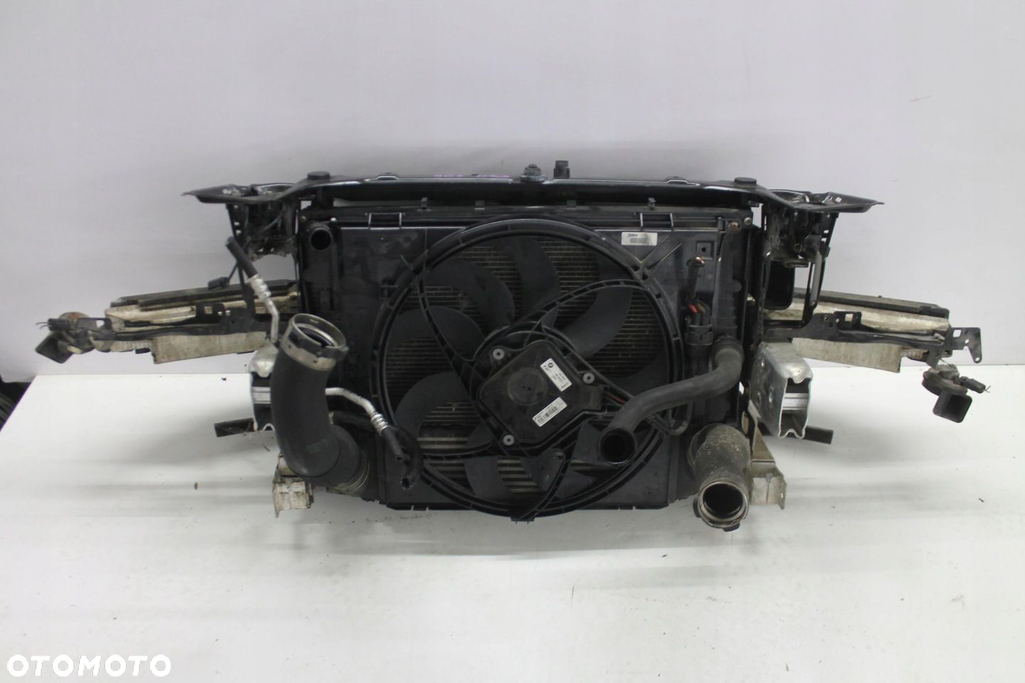 PAS PRZEDNI CHŁODNICE KOMPLET BMW SERIA 3 F30 F31 2.0D AUTOMAT 11-15 - 5