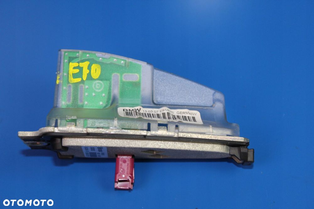 BMW X5 E70 X6 E71 ANTENA GPS DACHOWA PŁETWA - 1