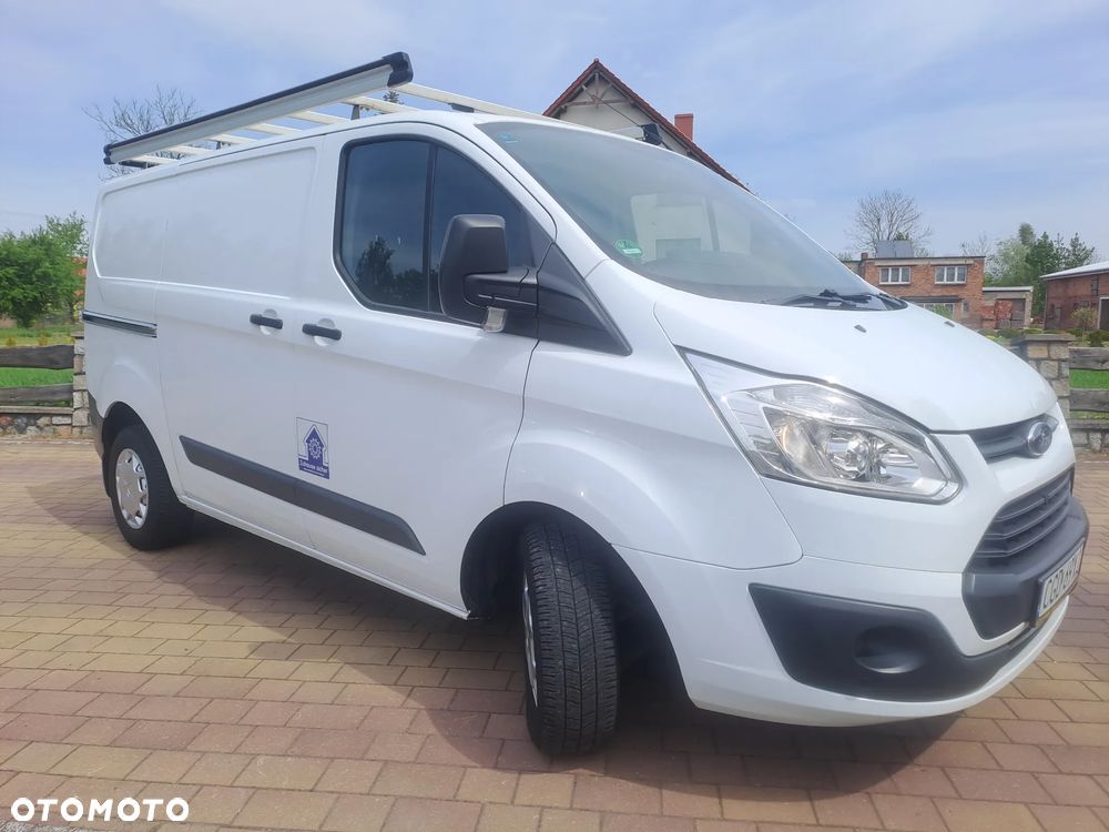 Ford TRANSIT CUSTOM - 2