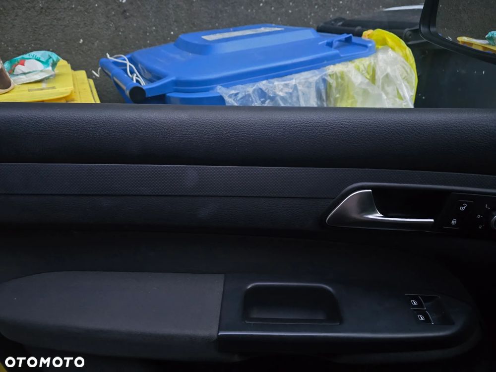 Volkswagen Caddy Maxi Comfortline - 11