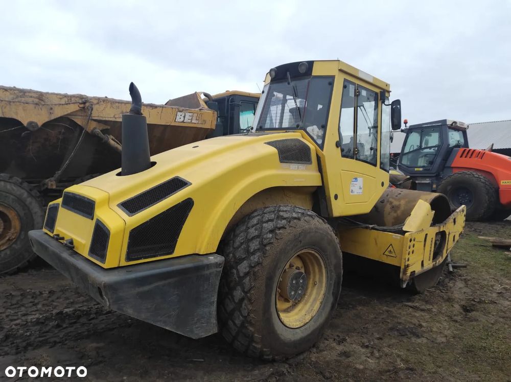 Bomag BW 213 DH-4 - 2