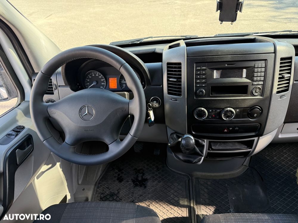 Mercedes-Benz Mercedes Sprinter basculabil pe 3 părți 316 313 310 516 416 518 519 Iveco - 11