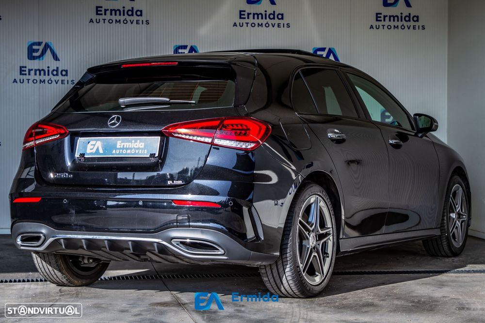 Mercedes-Benz A 250 - 4