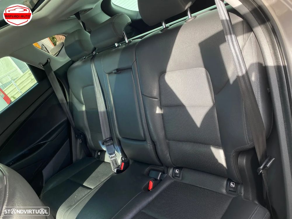 Hyundai Tucson 1.7 CRDi Premium DCT - 17