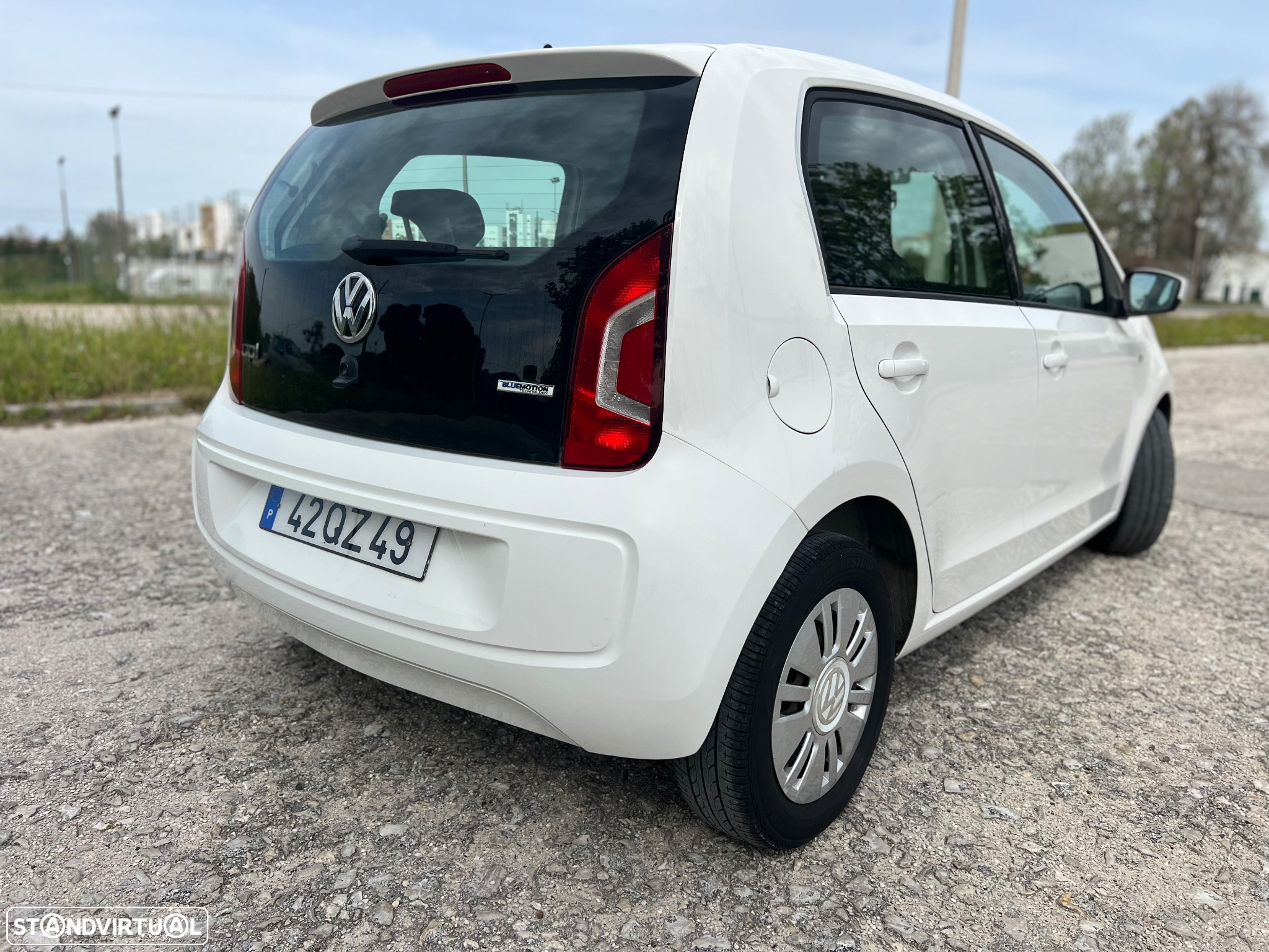 VW Up! 1.0 BlueMotion Move - 4