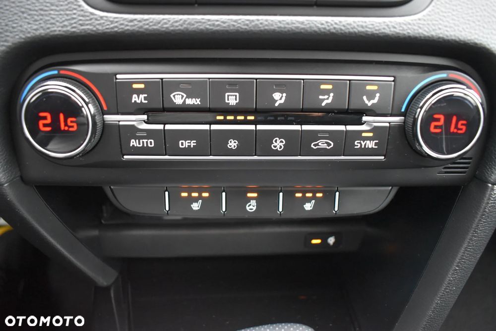 Kia ProCeed 1.5 T-GDI GT Line DCT - 30