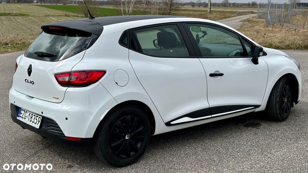 Renault Clio 1.2 16V Life - 2