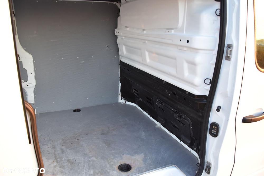 Opel VIVARO L2H1 NAWIGACJA HAK - 13